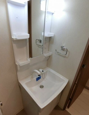 【洗面所】 | BandoubashiRentalApartment