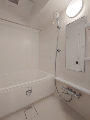 【浴室】 | ブルックサイドレジデンス木場 | ※写真は同タイプ住戸です。