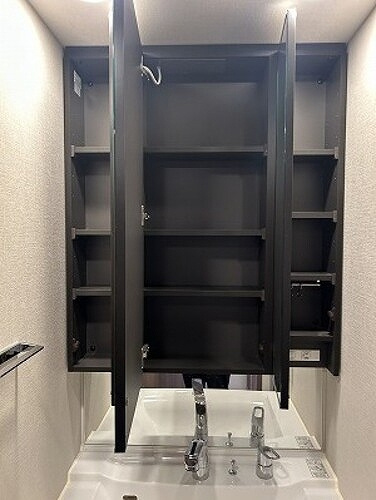 オープンレジデンシア大須門前町の収納|洗面台収納　※2026年7月の写真　内装前