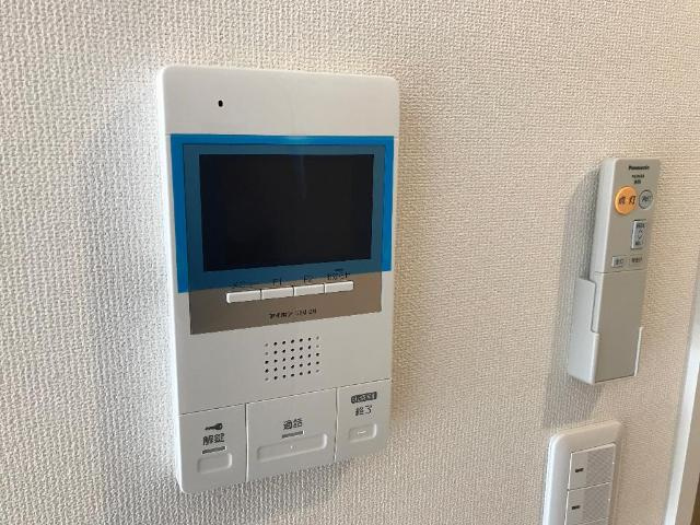 ラヴィ・Ｋの内装|カメラ付インターホン
