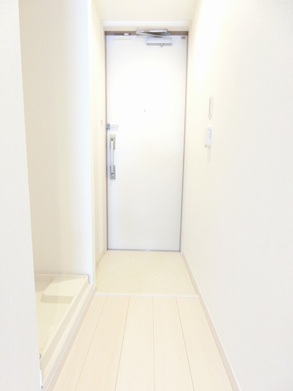 リブリ・小倉東の玄関