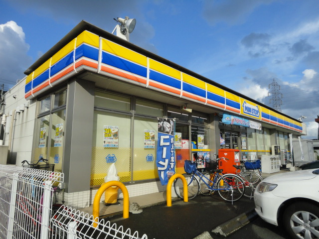 Ｂｒｉｌｌａｒ（ブリジャール）の周辺|ミニストップ川口江戸店まで267ｍ