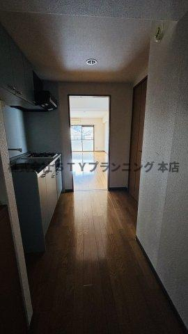 仲介手数料0円！クレスト牧の里の内装