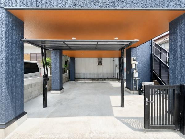 川崎市川崎区中島２丁目の中古一戸建の駐車場|シャッターゲート付き駐車場！
防犯面も安心です♪