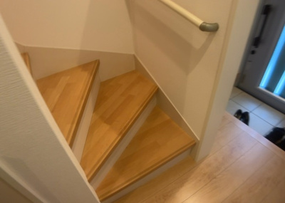 【内装】 | ひばりが丘中古戸建 | 限られた敷地面積の場合、収納スペースを狭くして居室スペースを広く取ろうとすると、収納スペースがなくて困ることがあります。見学の際に各部屋に収納スペースがあるか、収納を置く場所はあるのか確認しましょう。