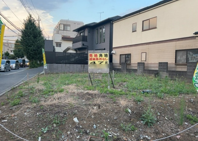 【外観】 | 清新売地 | 隣家の土地はどうなっているのか、生活利便施設が近くにあるのか、学校まで近いかなど、お客様のライフスタイルにあわせたイメージが重要です。また、近くにあると困る施設が近くにないかも確認するといいでしょう。