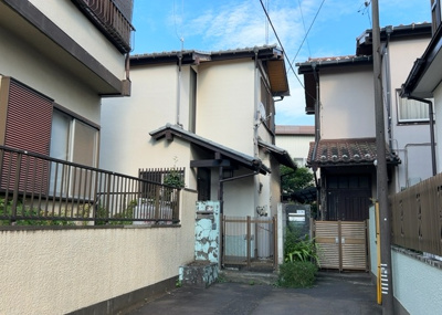 【外観】 | 上溝売地 | 隣家の土地はどうなっているのか、生活利便施設が近くにあるのか、学校まで近いかなど、お客様のライフスタイルにあわせたイメージが重要です。また、近くにあると困る施設が近くにないかも確認するといいでしょう。