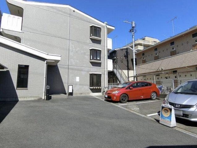 プランドールSの駐車場