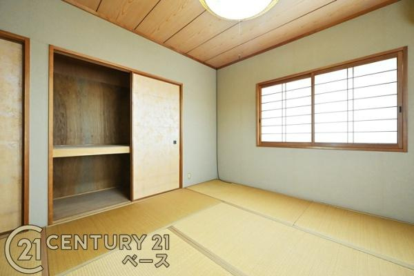北葛城郡上牧町葛城台５丁目の中古一戸建の和室|■現地撮影写真■和室にも収納スペース完備！