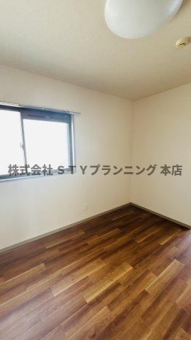仲介手数料0円！カーサ高社の洋室