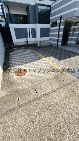 仲介手数料0円！カーサ高社の駐車場
