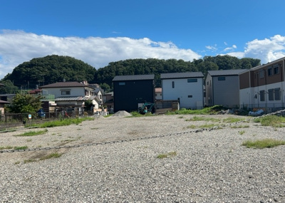 【外観】 | 太井売地 | 土地の面積＝住宅面積ではありません。建ぺい率の問題などで、土地のある場所によって住宅を建てられる面積は限られています。高さもしかり、「土地」という言葉の中には、建築条件も含まれると考えておきましょう。