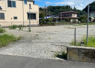 【外観】 | 太井売地 | 家を建てる前提で土地を探している場合、地盤の丈夫さは譲れない条件の一つです。地盤が脆弱だと追加工事が必要となります。また、過去に地盤沈下や液状化現象を起こした土地は、できるだけ避けた方がいいでしょう。