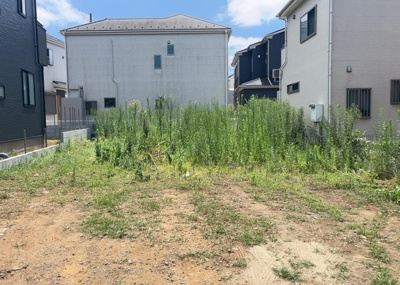 【外観】 | 座間売地 | 隣家の土地はどうなっているのか、生活利便施設が近くにあるのか、学校まで近いかなど、お客様のライフスタイルにあわせたイメージが重要です。また、近くにあると困る施設が近くにないかも確認するといいでしょう。