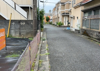 【外観】 | 元横山町売地 | 物件の詳細については、現地を見てわかること以外に、役所や法務局などで調べないとわからないことがあります。そのため、現地に行く場合は、もしこの物件を買ったらどのような生活ができるかをイメージしましょう。