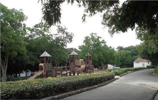 【周辺】 | コニファー | 秋葉公園まで1700m