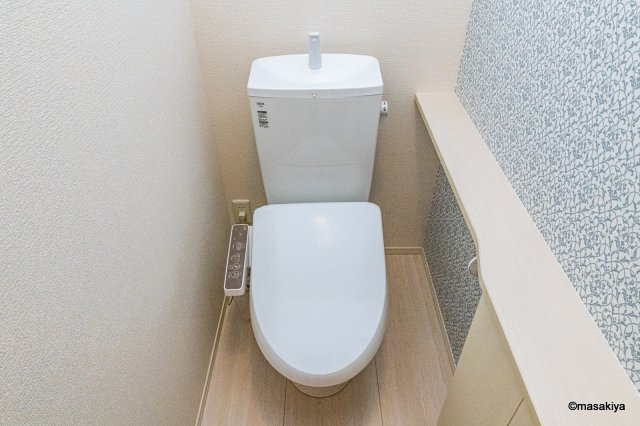 ルーモスのトイレ|室内写真は101号室のものです。