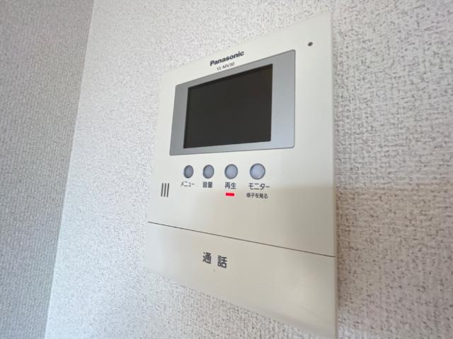 メルヴェーユ南観音の内装|カメラ付インターホン