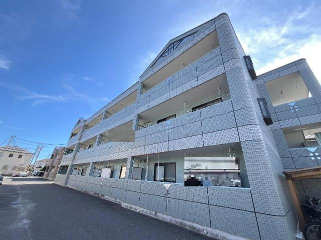 フォレストハイムＤ