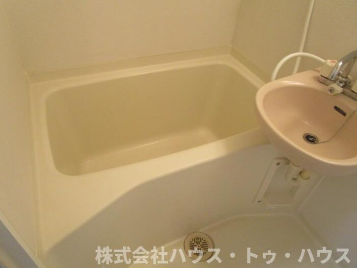 ヒルサイドテラスの浴室