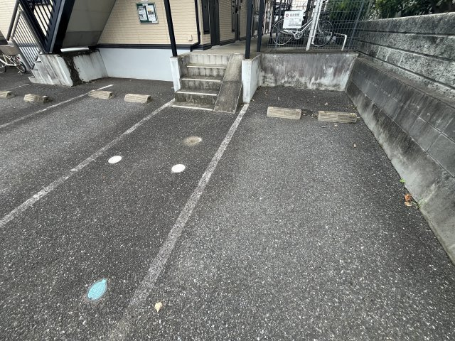 ヒルサイドテラスの駐車場
