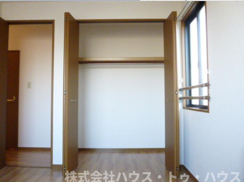 リビングタウン堀之内　Ａの収納