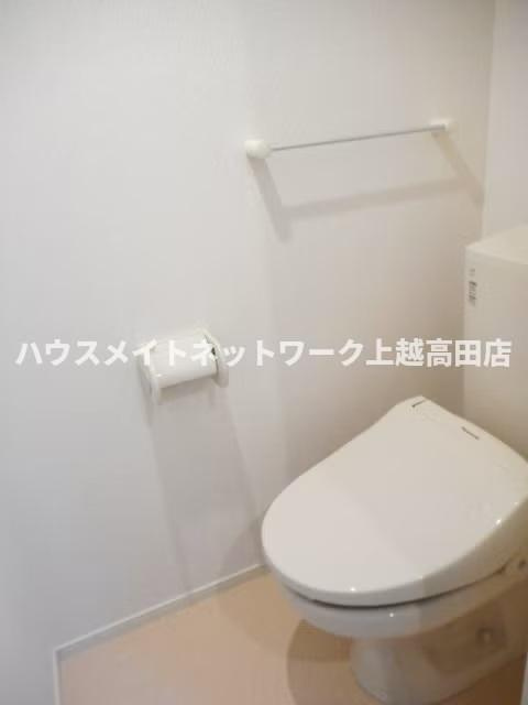 スペース・グランデのトイレ|温水洗浄暖房便座