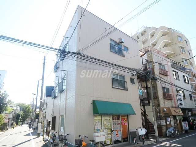 メゾンタツミの外観|閑静な住宅街にございます☆