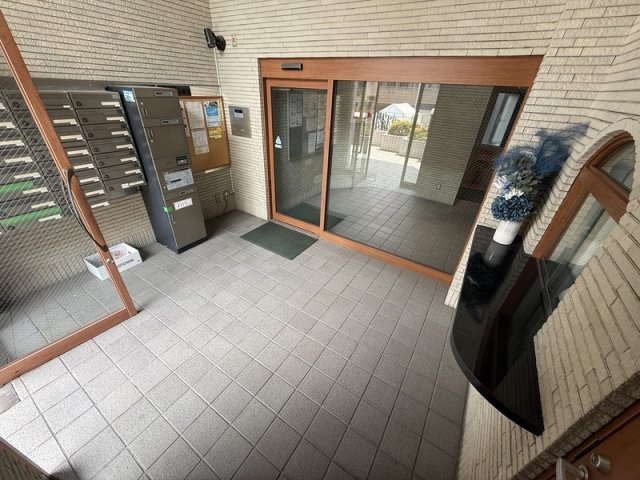 ロイヤル御池のロビー