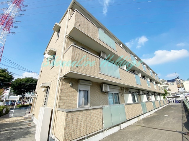 横浜市泉区中田東１丁目のアパート