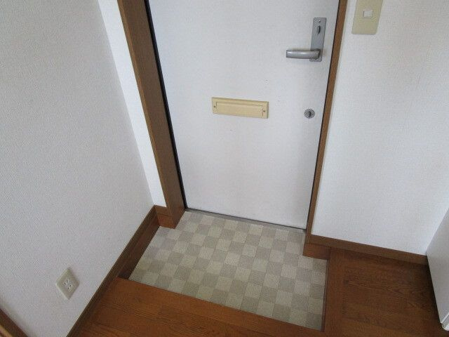コスモスイレブン 　の玄関