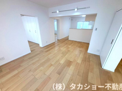 【居間・リビング】 | 第二稲毛ハイツ　20号棟 | おしゃれな居間です