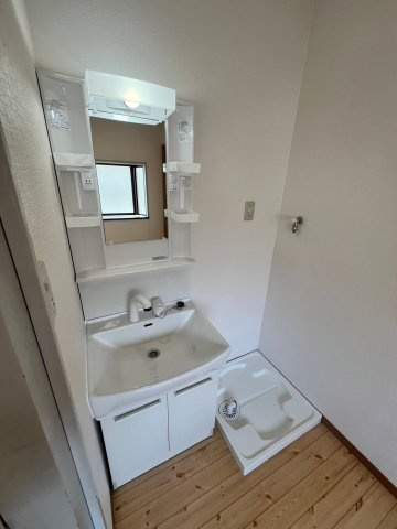 サンビレッジ高丸の洗面所
