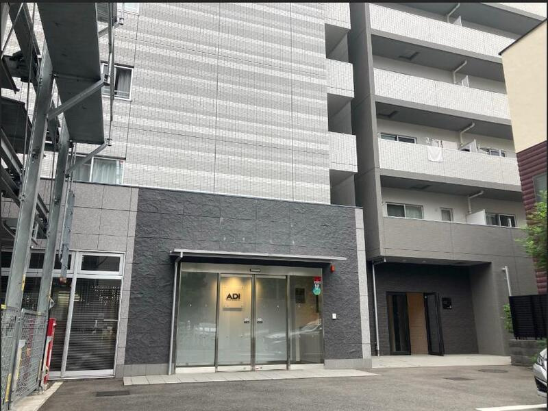 リブリ・ユウシンのエントランス