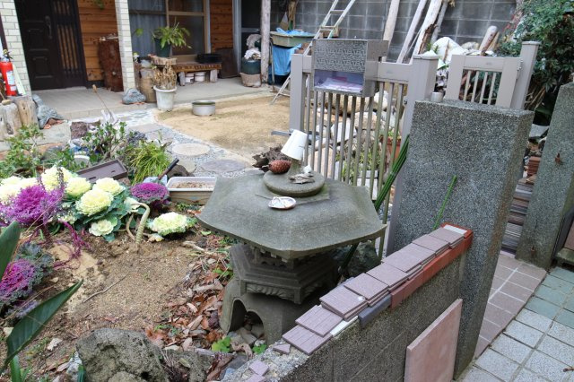塩屋町字南谷戸建ての庭