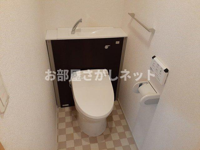 スカイブルーレジデンス横浜【おとり物件なし】#学生・社会人にオススメ！初期費用分割払いOK！のトイレ