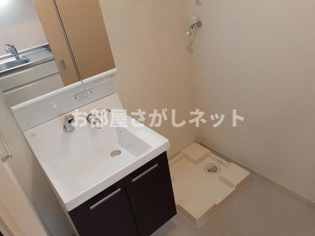 スカイブルーレジデンス横浜【おとり物件なし】#学生・社会人にオススメ！初期費用分割払いOK！の洗面所