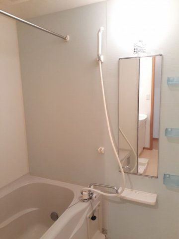 サニーブローテ住吉Ⅰの浴室