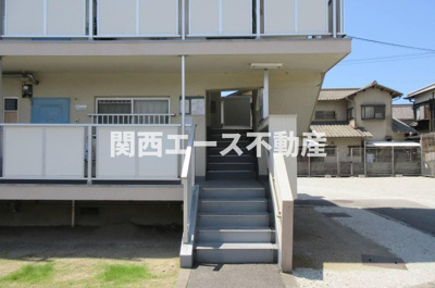 【エントランス】 | ビレッジハウス今在家