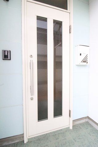 IMA HOUSEの玄関|きれいな玄関です