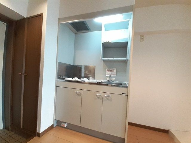 シャンテ吉塚のキッチン