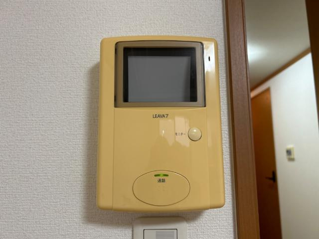 クレストールの内装|カメラ付インターホン
