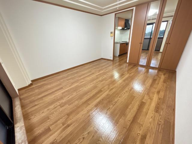 クレストールの内装|洋室