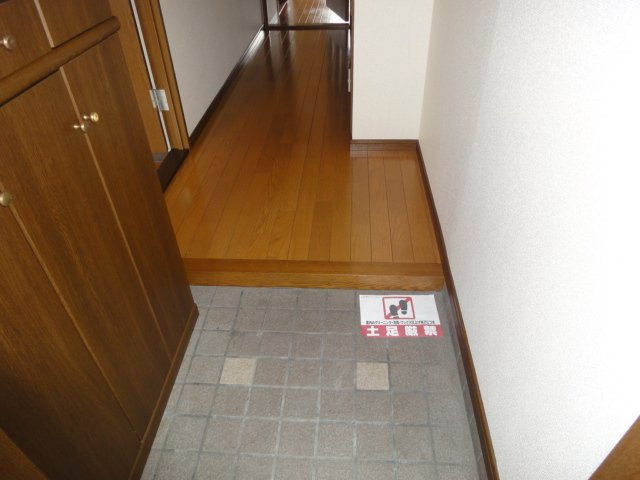 プティエシャトーの玄関|玄関