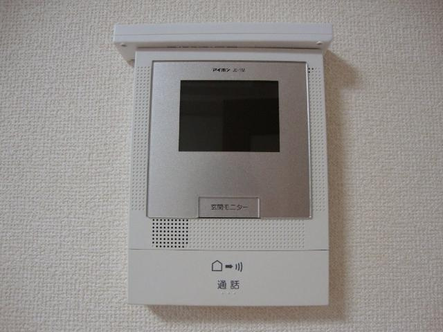 アーバンヒルズの内装|カメラ付インターホン