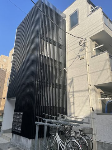 BASE東林間の外観