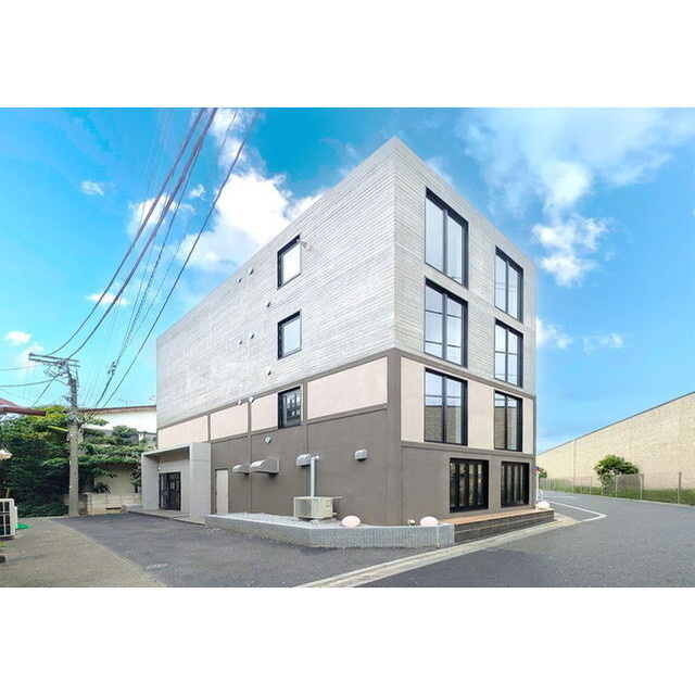 メゾンベルヴィ下北沢の外観|きれいな外観です