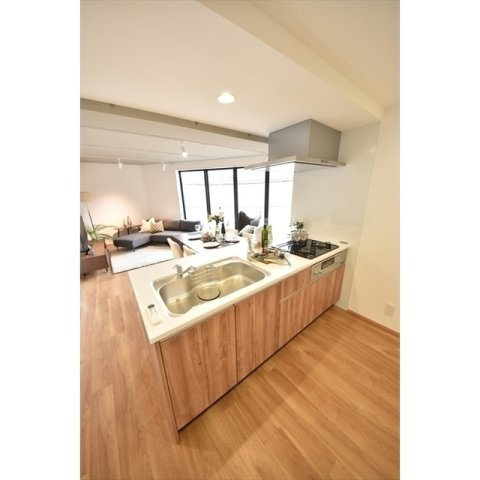 メゾンベルヴィ下北沢の内装|内装は落ち着いています