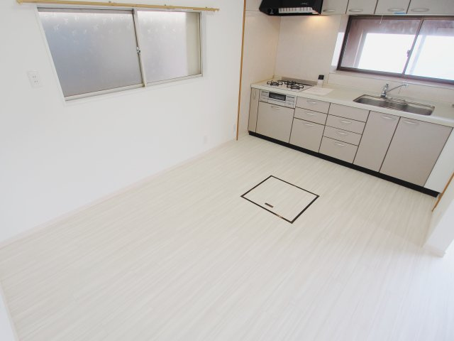 住田戸建ての居間・リビング