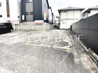 【駐車場】 | ヴィラ百々 | 駐車スペースもあります